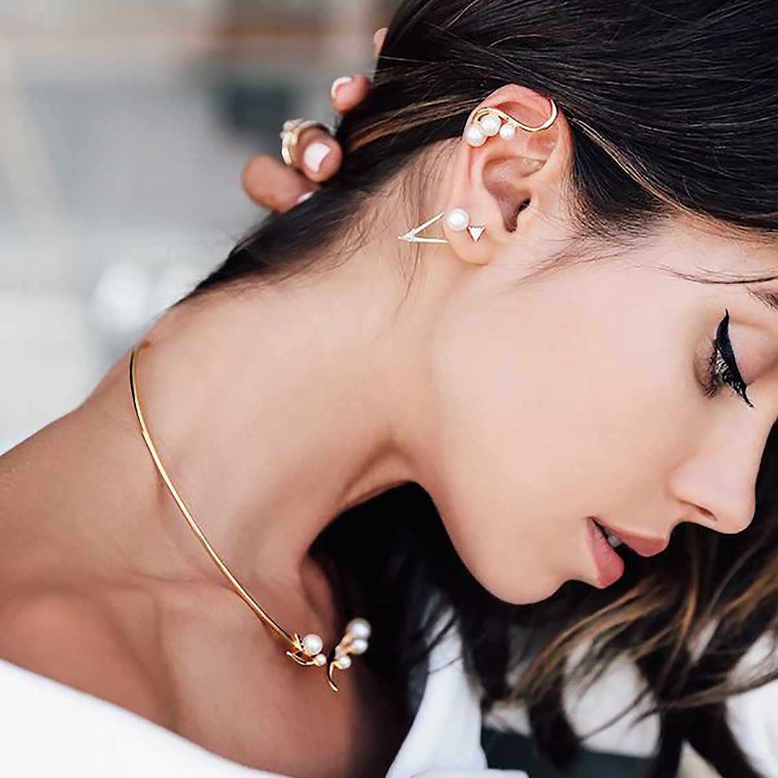 夏季珍珠飾品保養(yǎng)指南 巧妙避開化妝品，越戴越光亮如新