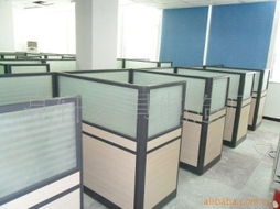 亮軒家具廠(chǎng) 專(zhuān)業(yè)辦公家具制造商，真誠(chéng)回饋客戶(hù)信賴(lài)